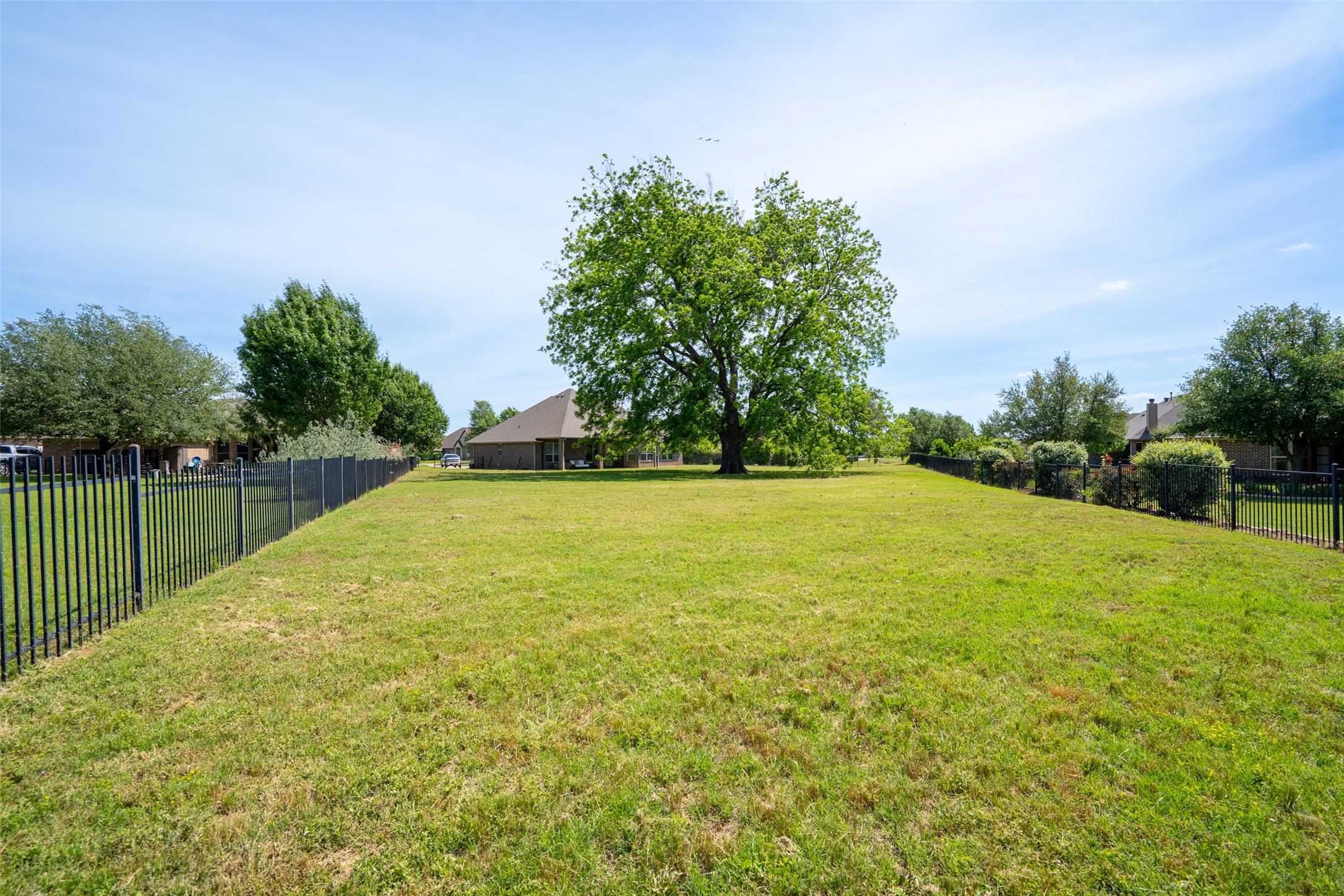 3201 Steamers Court Granbury TX 76049
