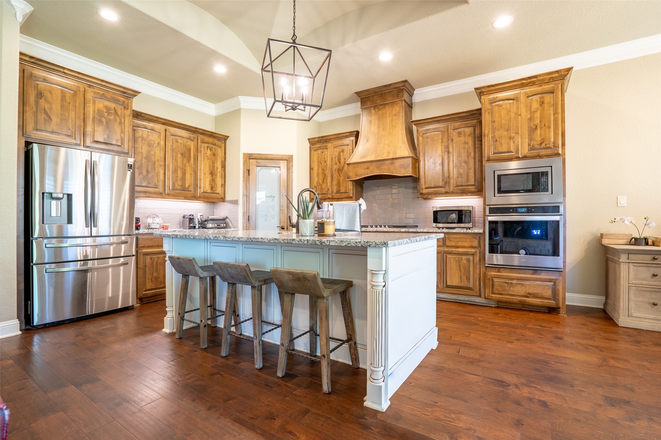 3201 Steamers Court Granbury TX 76049