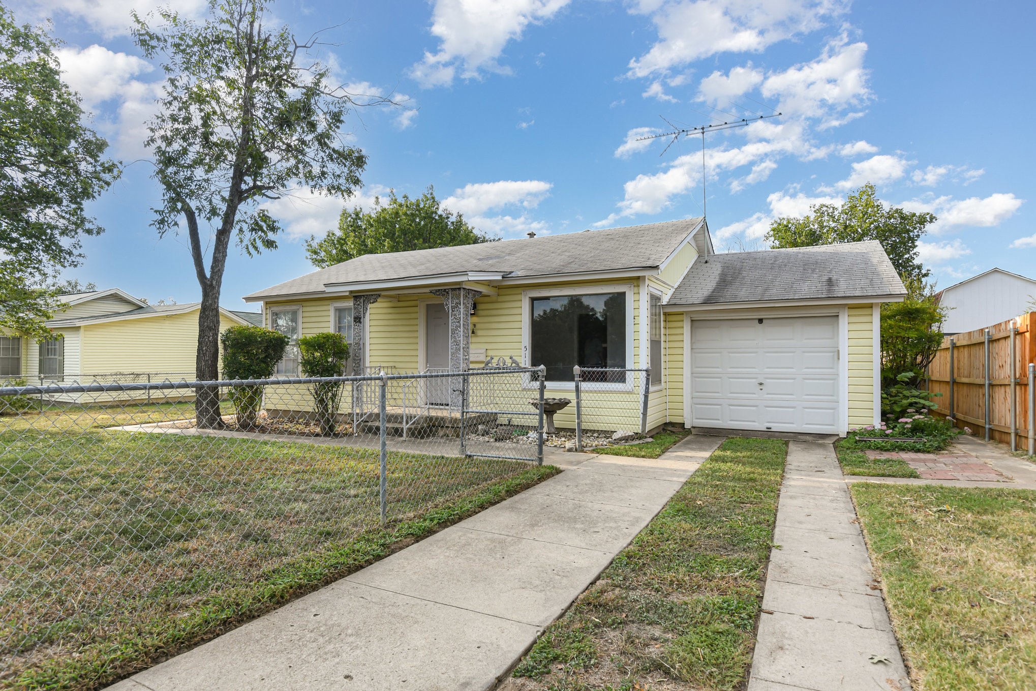 5113 Flagstone Drive Sansom Park TX 76114