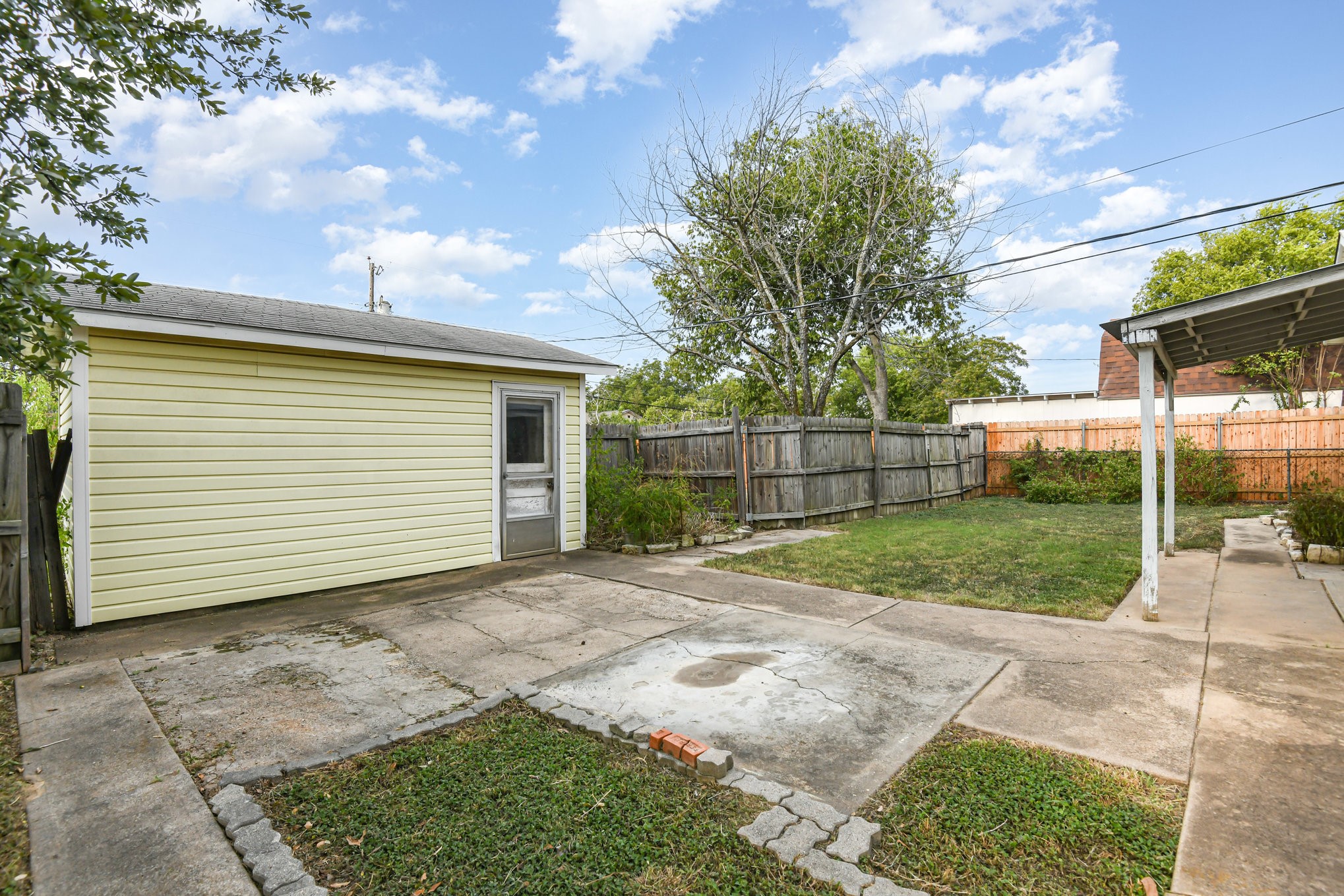 5113 Flagstone Drive Sansom Park TX 76114