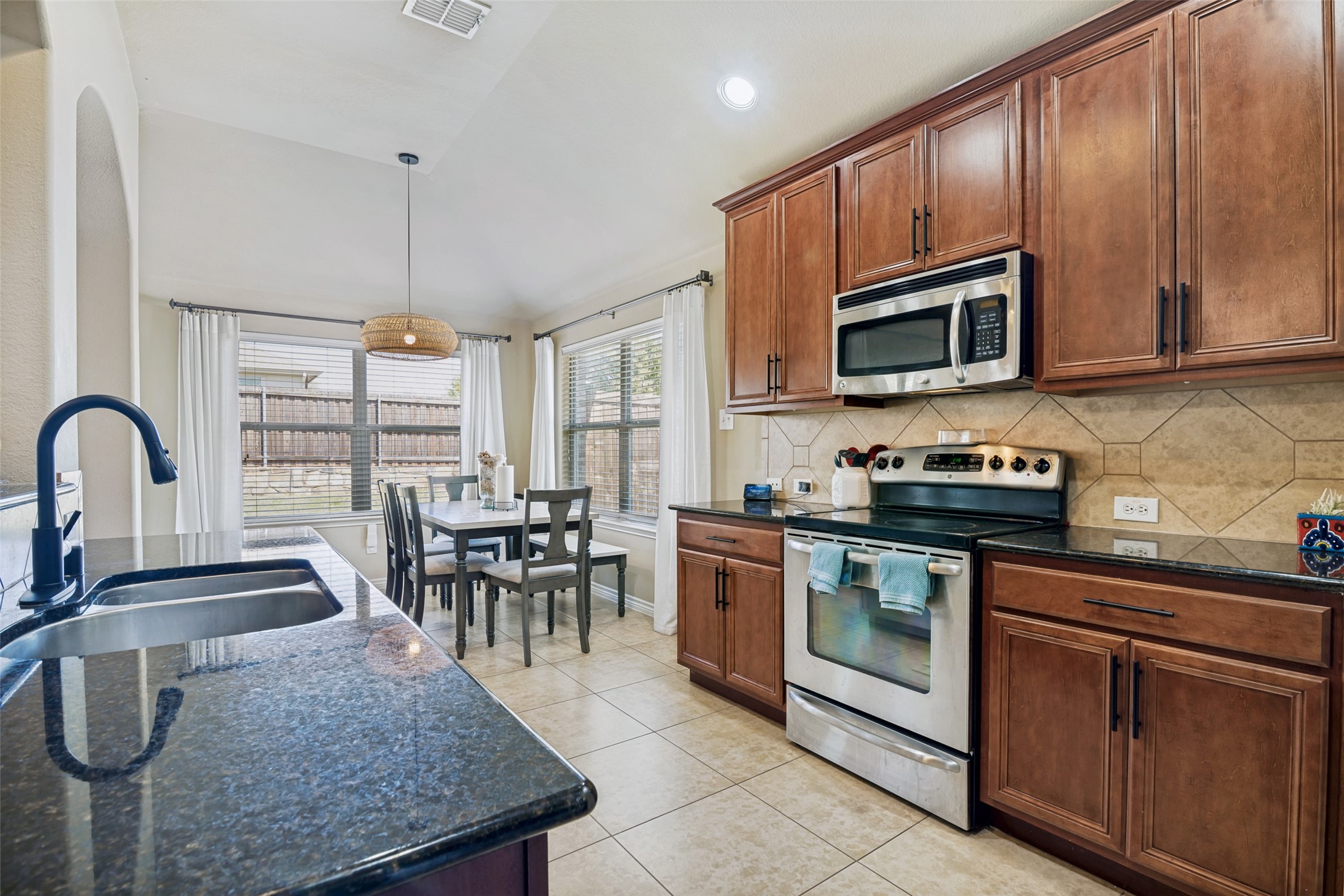 908 Johnson City Avenue Forney TX 75126