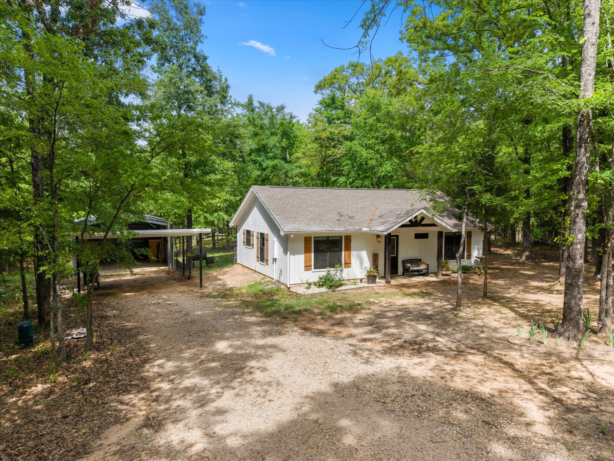 353 Pr 5861 Yantis TX 75497