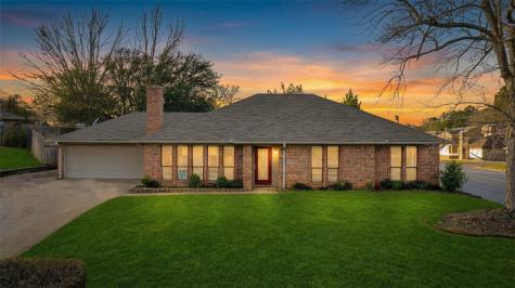 1817 Melissa Street Longview TX 75605