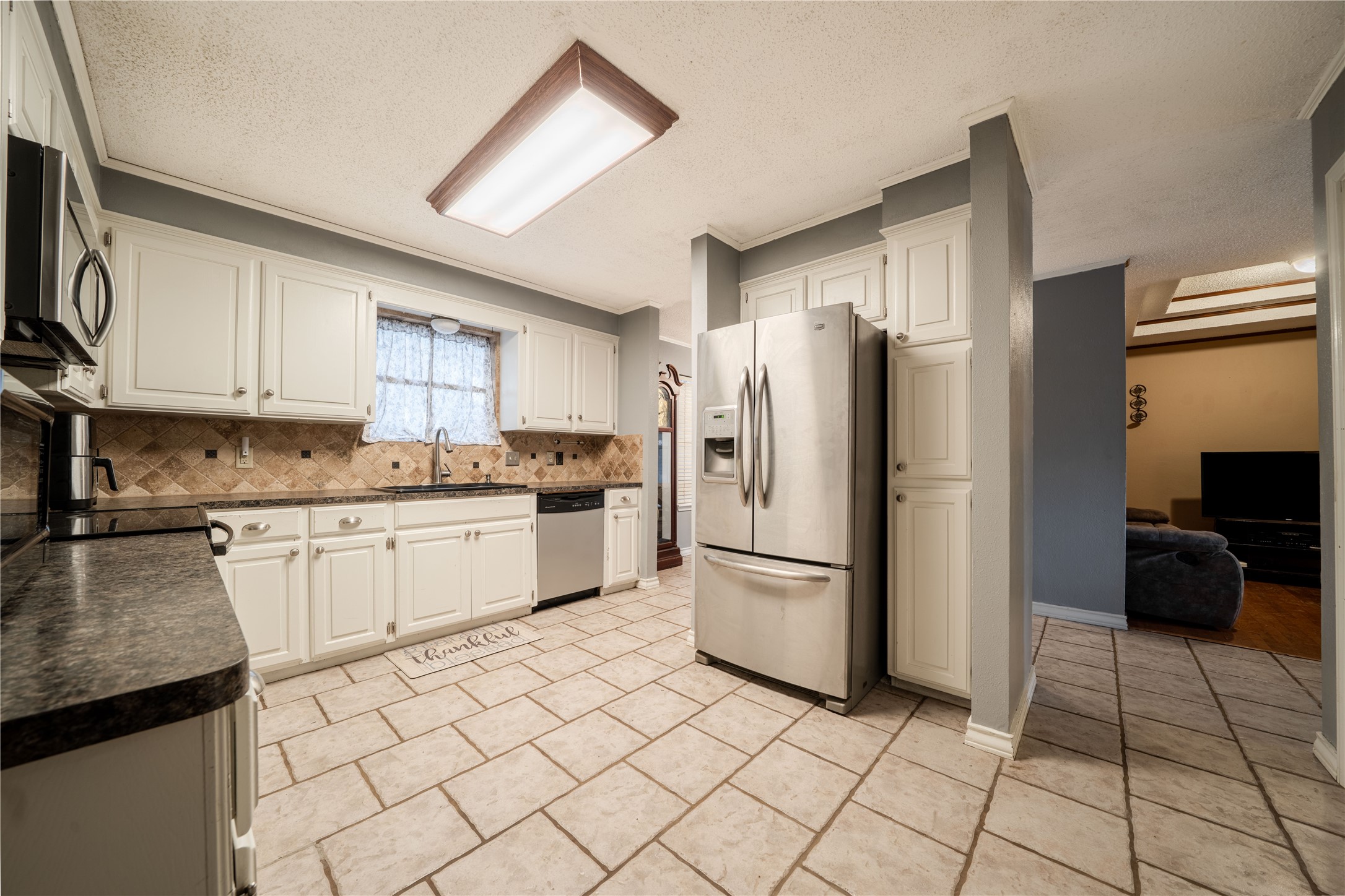 1817 Melissa Street Longview TX 75605