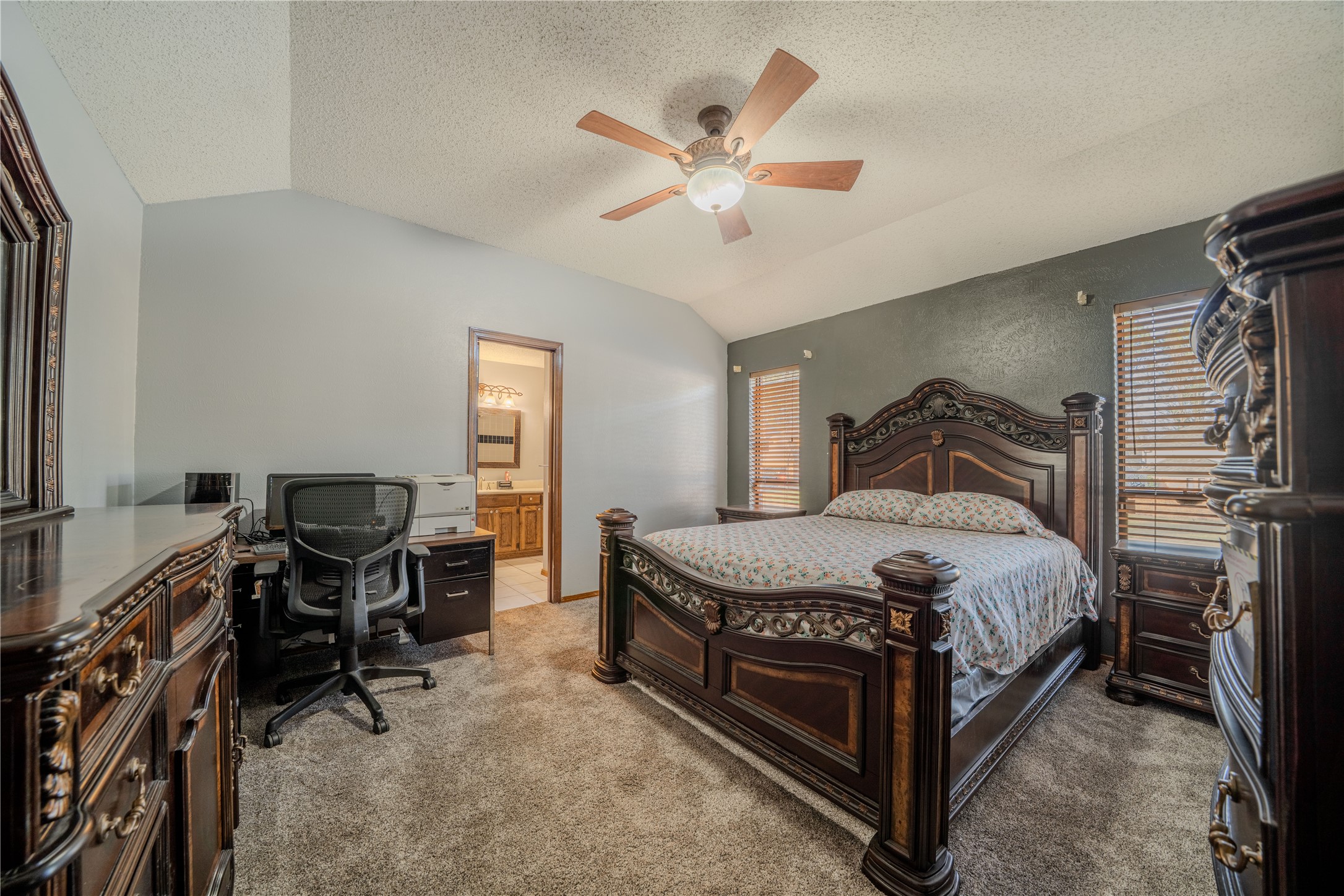 1817 Melissa Street Longview TX 75605