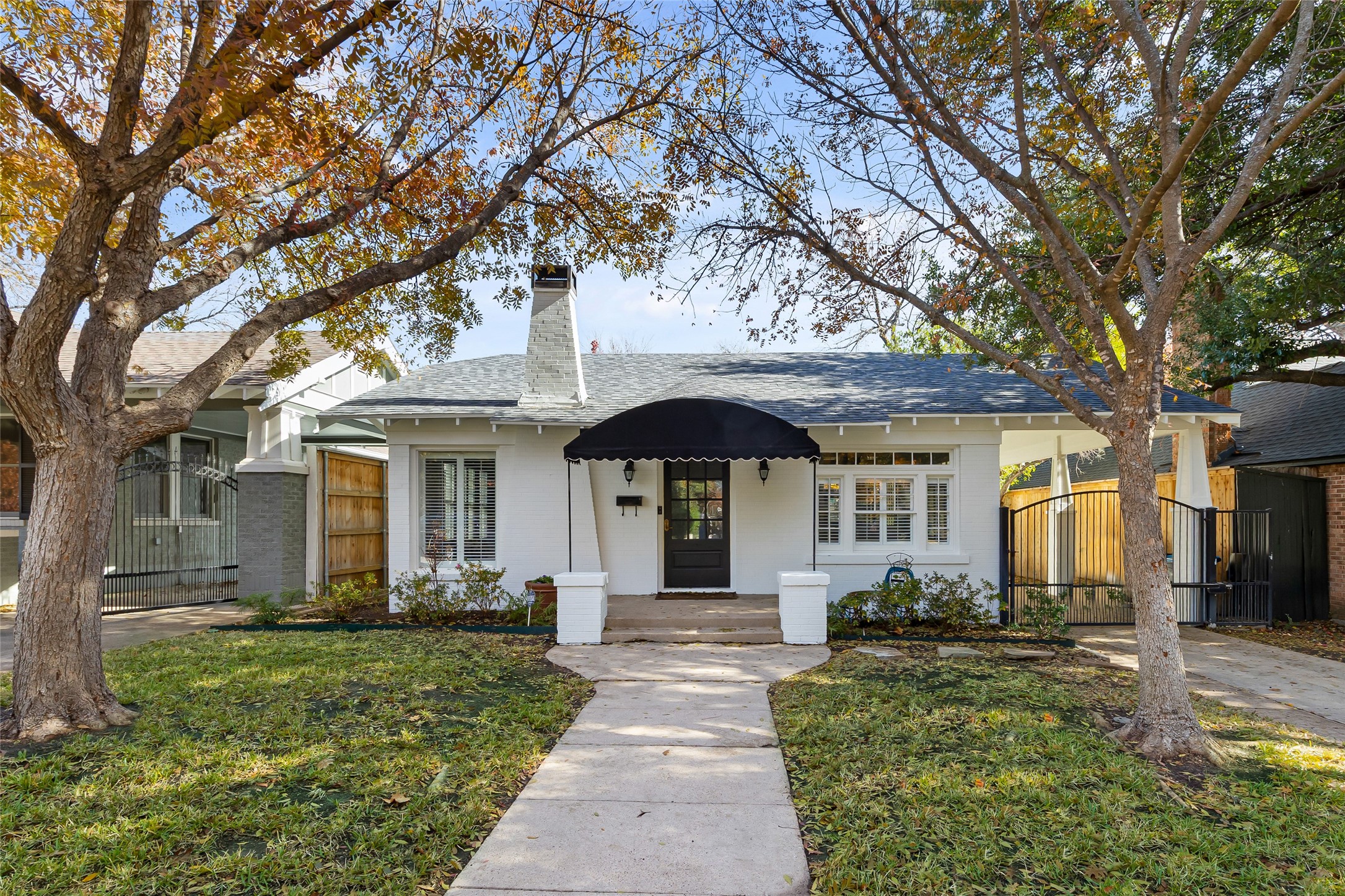 1325 Clover Lane Fort Worth TX 76107