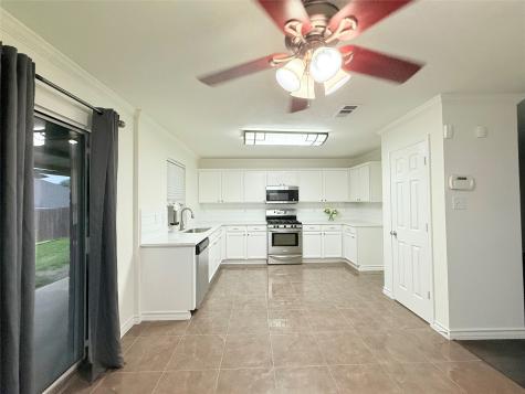 6741 Red Rock Trail Watauga TX 76137