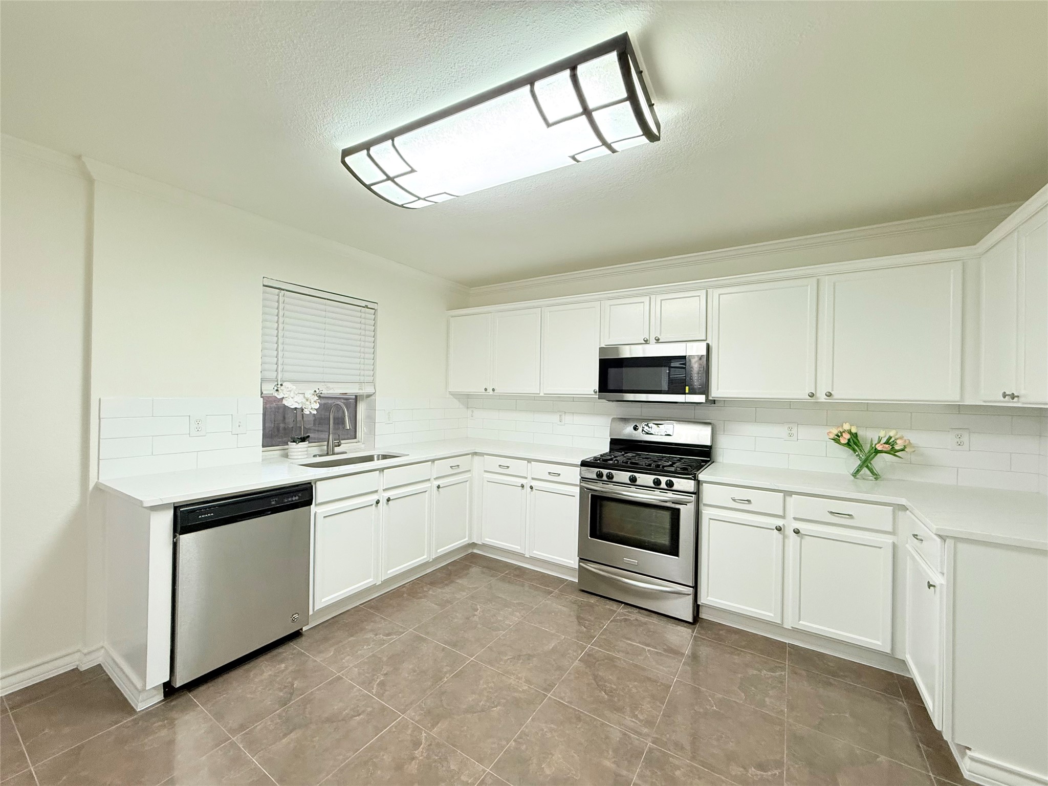 6741 Red Rock Trail Watauga TX 76137
