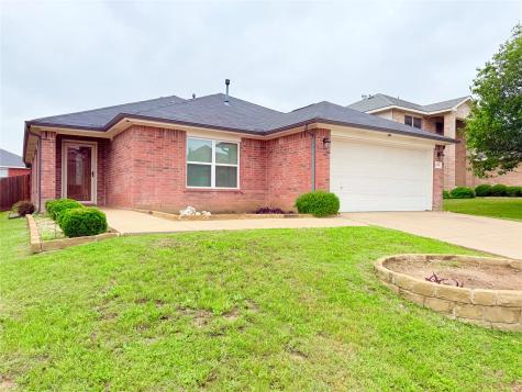 6741 Red Rock Trail Watauga TX 76137