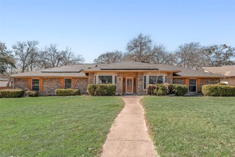 1301 Ranch Valley Drive Desoto TX 75115
