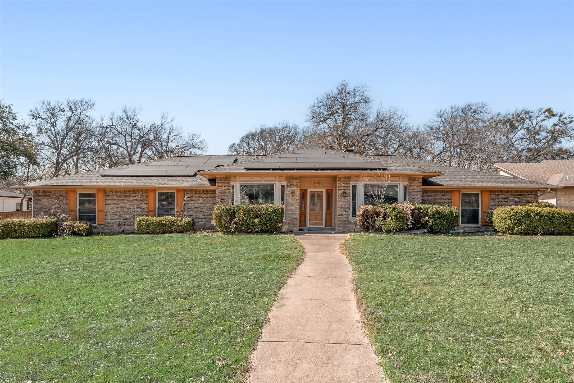 1301 Ranch Valley Drive Desoto TX 75115