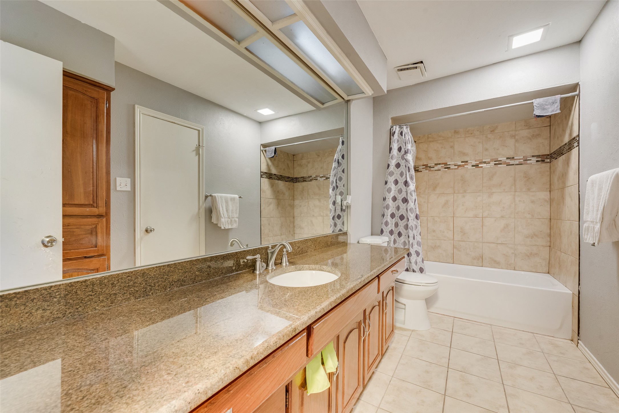 1301 Ranch Valley Drive Desoto TX 75115