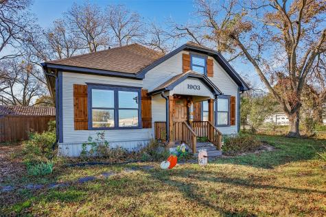 1903 N Weaver Street Gainesville TX 76240