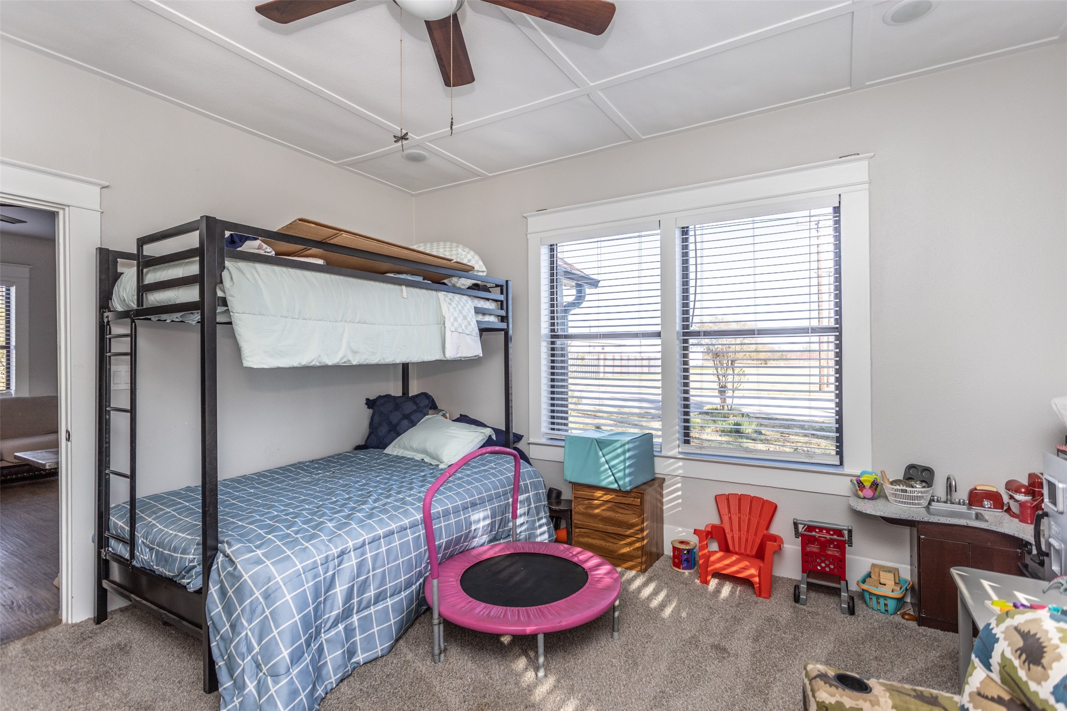 1903 N Weaver Street Gainesville TX 76240