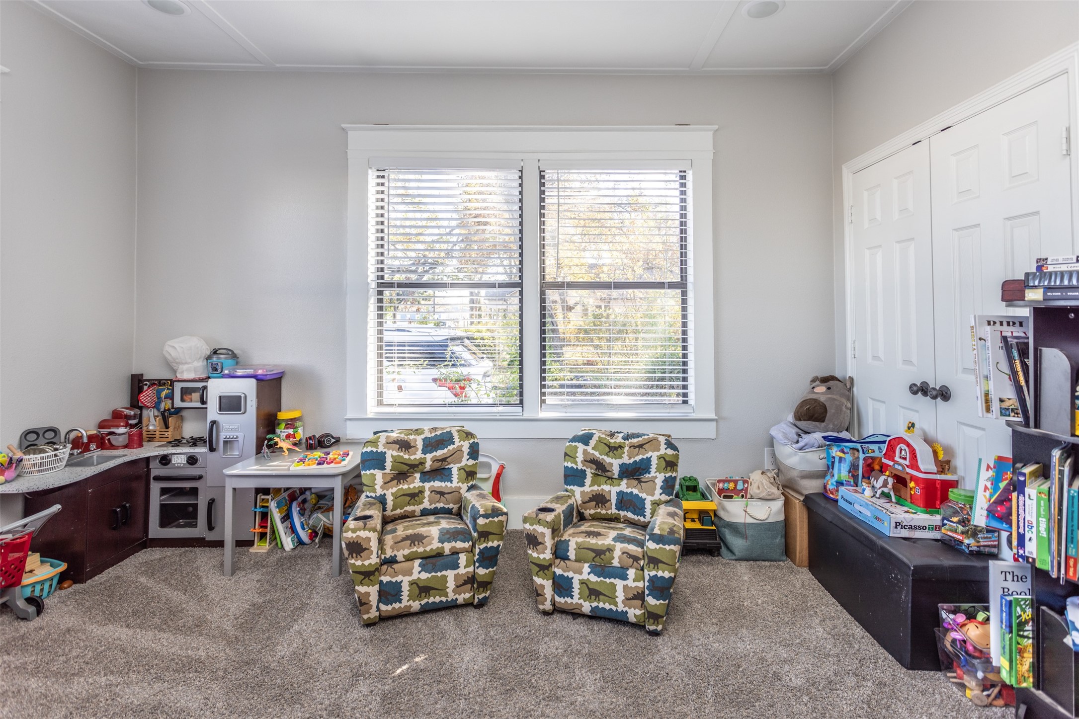 1903 N Weaver Street Gainesville TX 76240