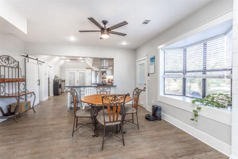 1903 N Weaver Street Gainesville TX 76240