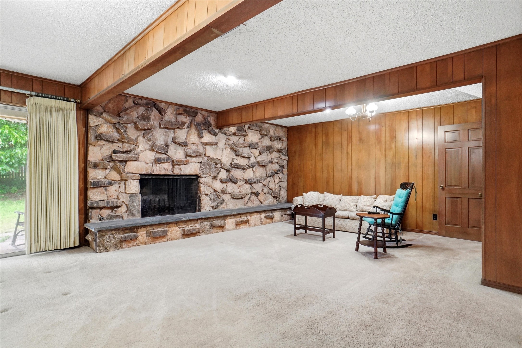 2105 Camelot Drive Grapevine TX 76051
