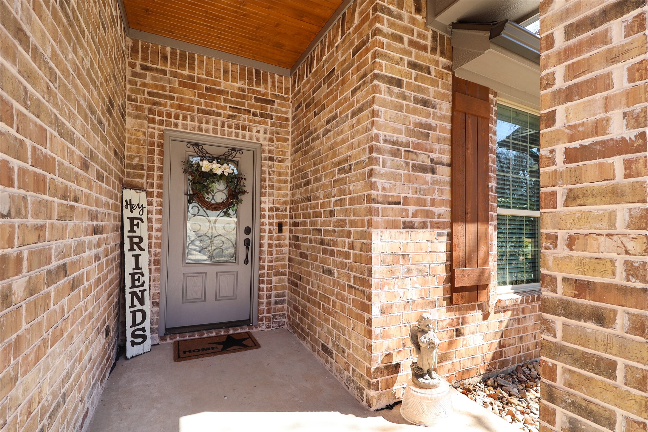 8701 Oakland Court Granbury TX 76049