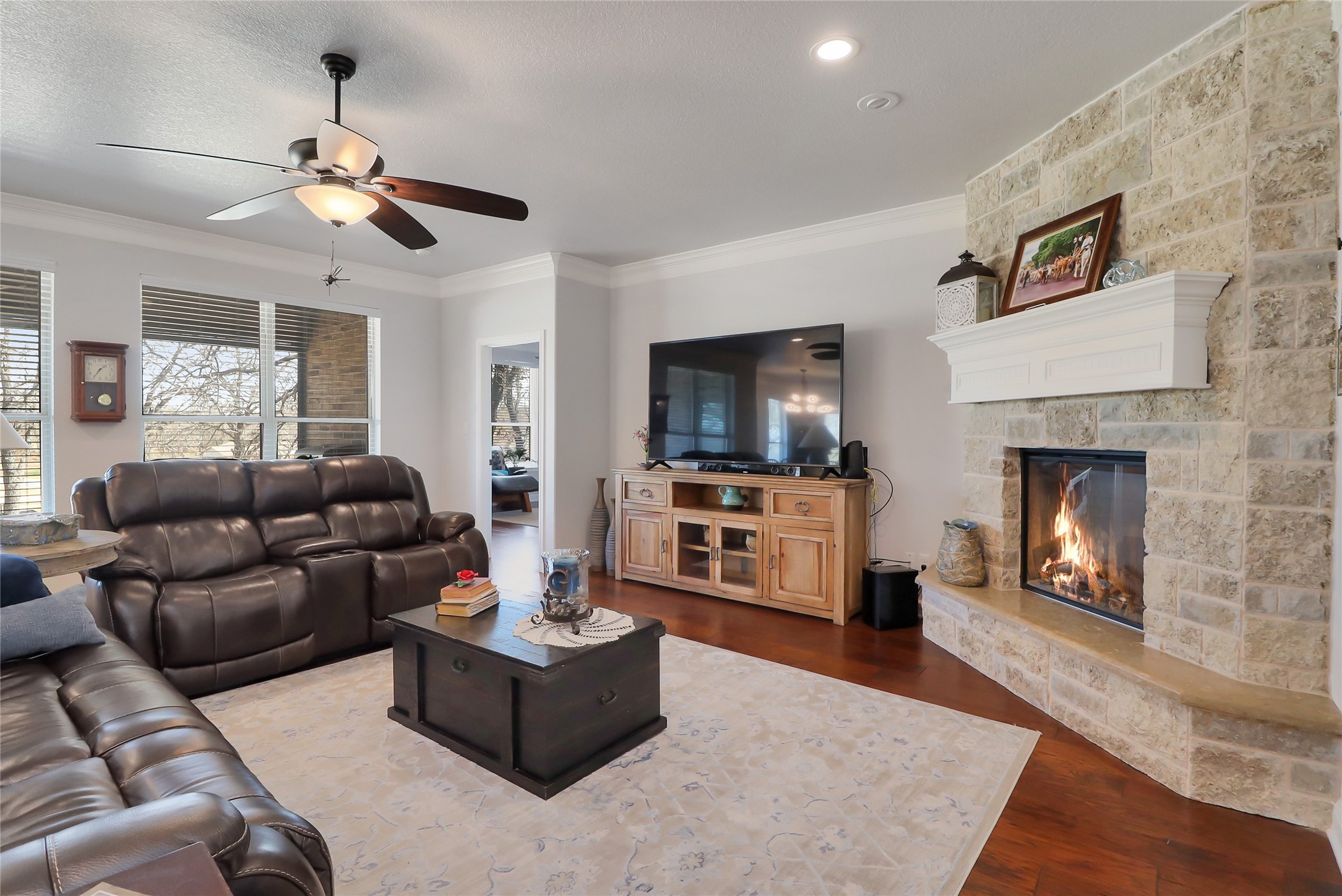 8701 Oakland Court Granbury TX 76049