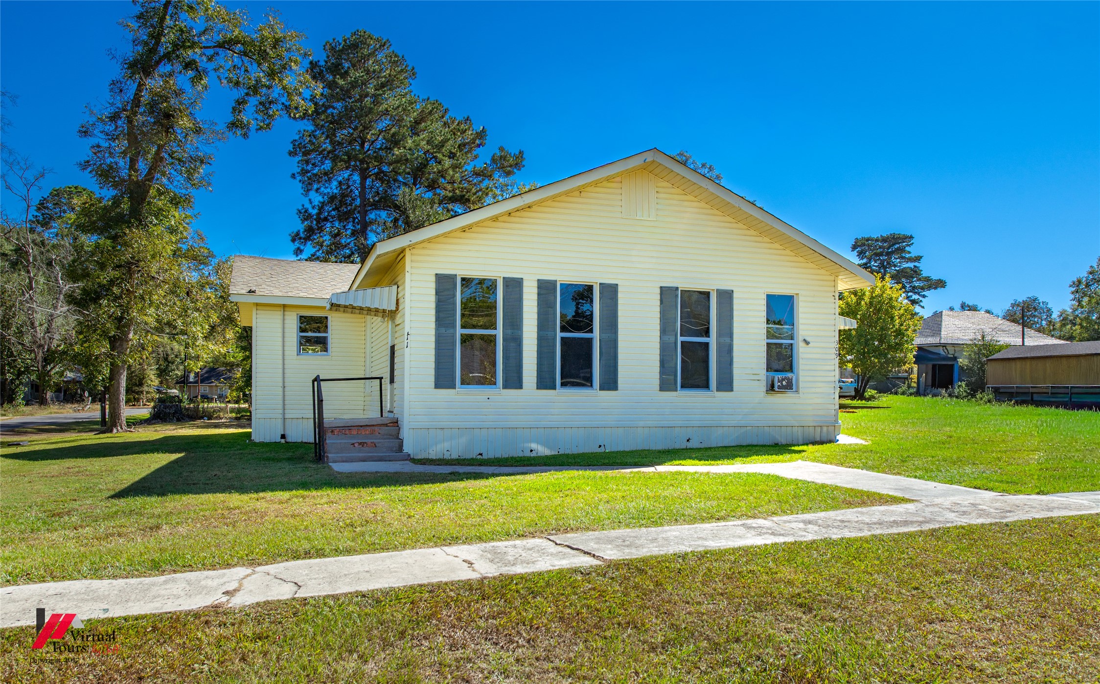 309-311 Sycamore Street Logansport LA 71049