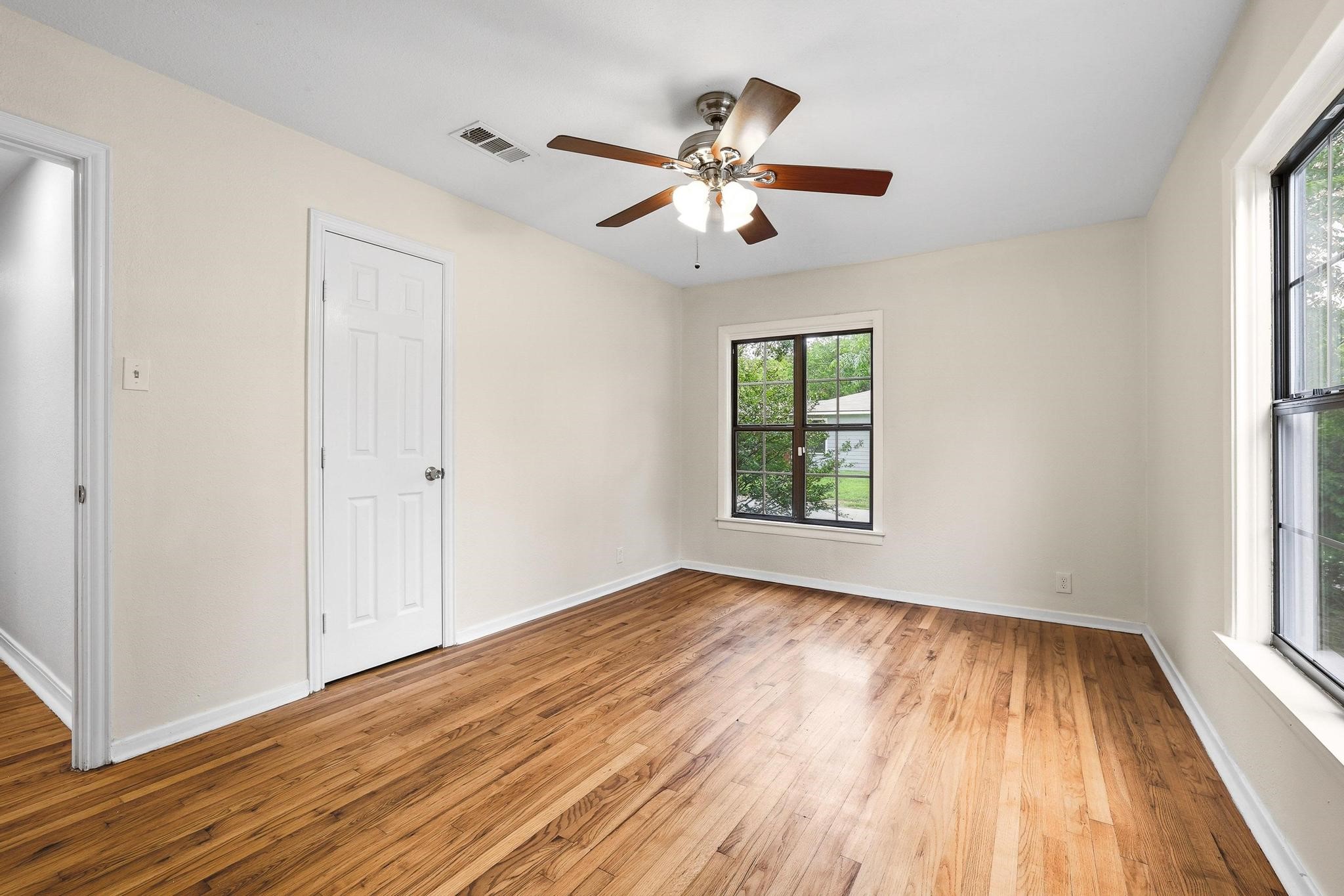 2401 Sunset Street Denison TX 75020