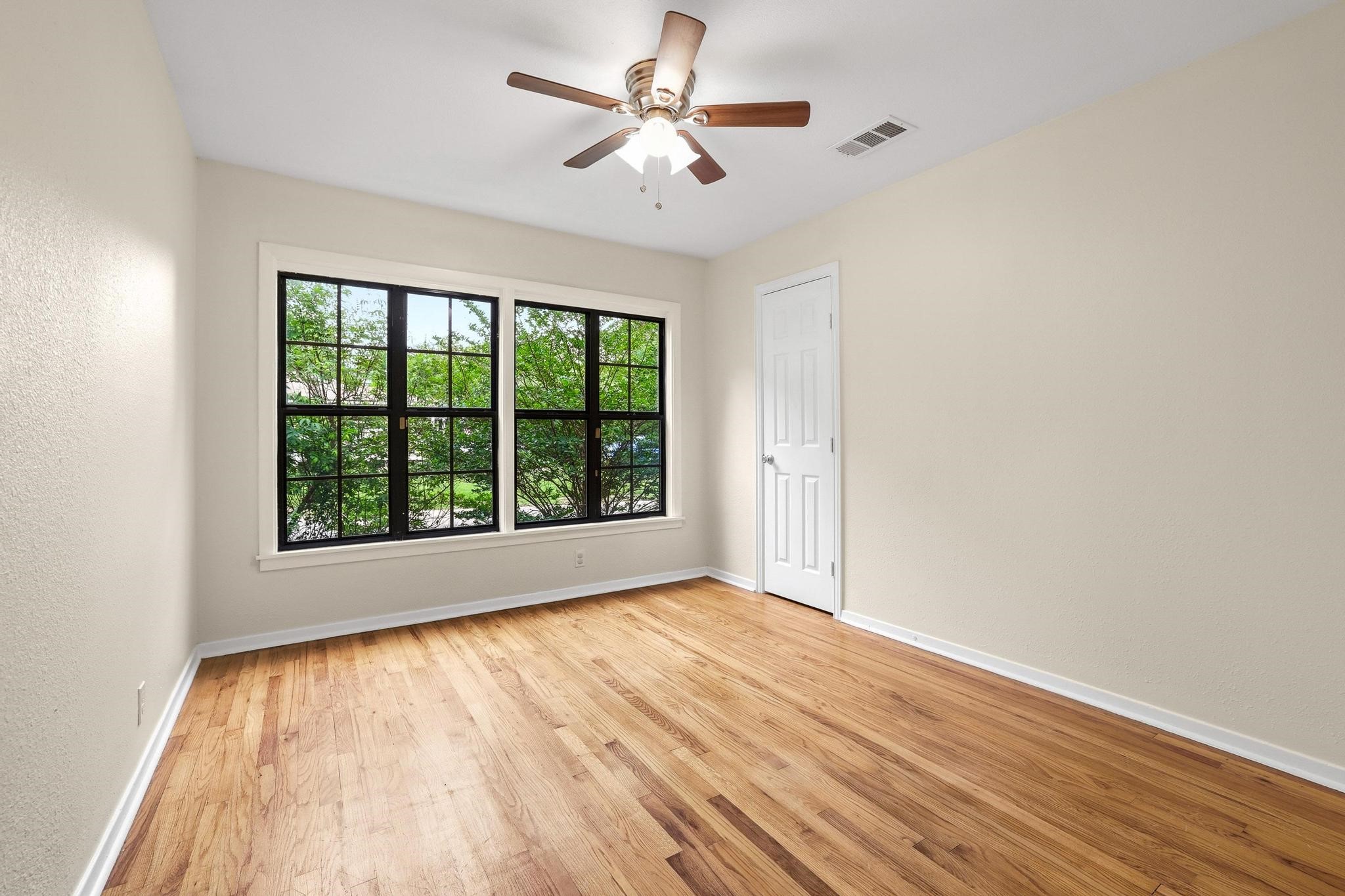 2401 Sunset Street Denison TX 75020