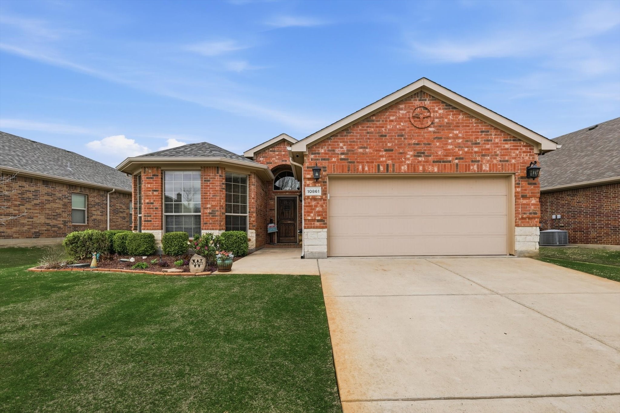 10861 Irish Glen Trail Fort Worth TX 76052