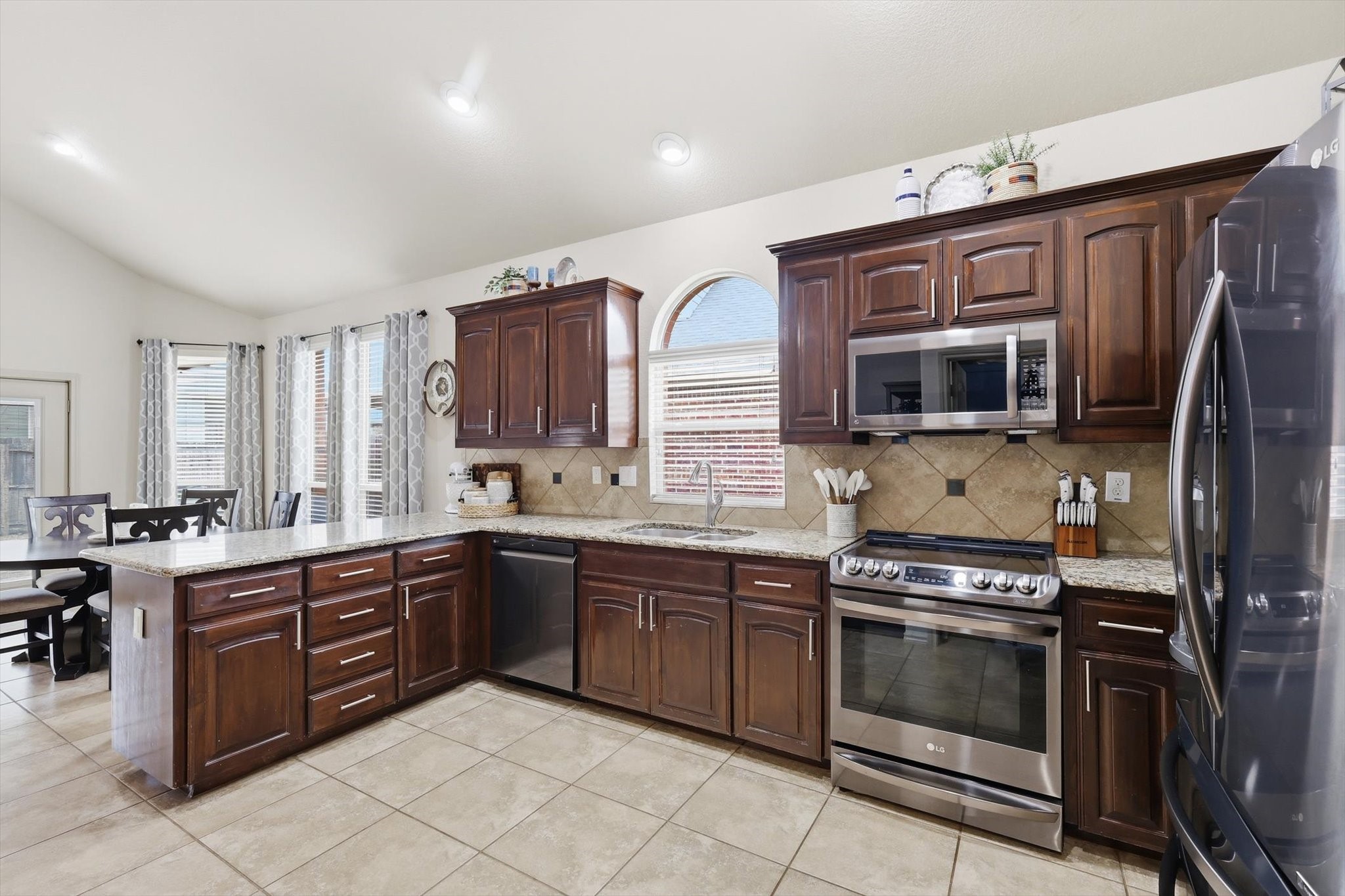 10861 Irish Glen Trail Fort Worth TX 76052