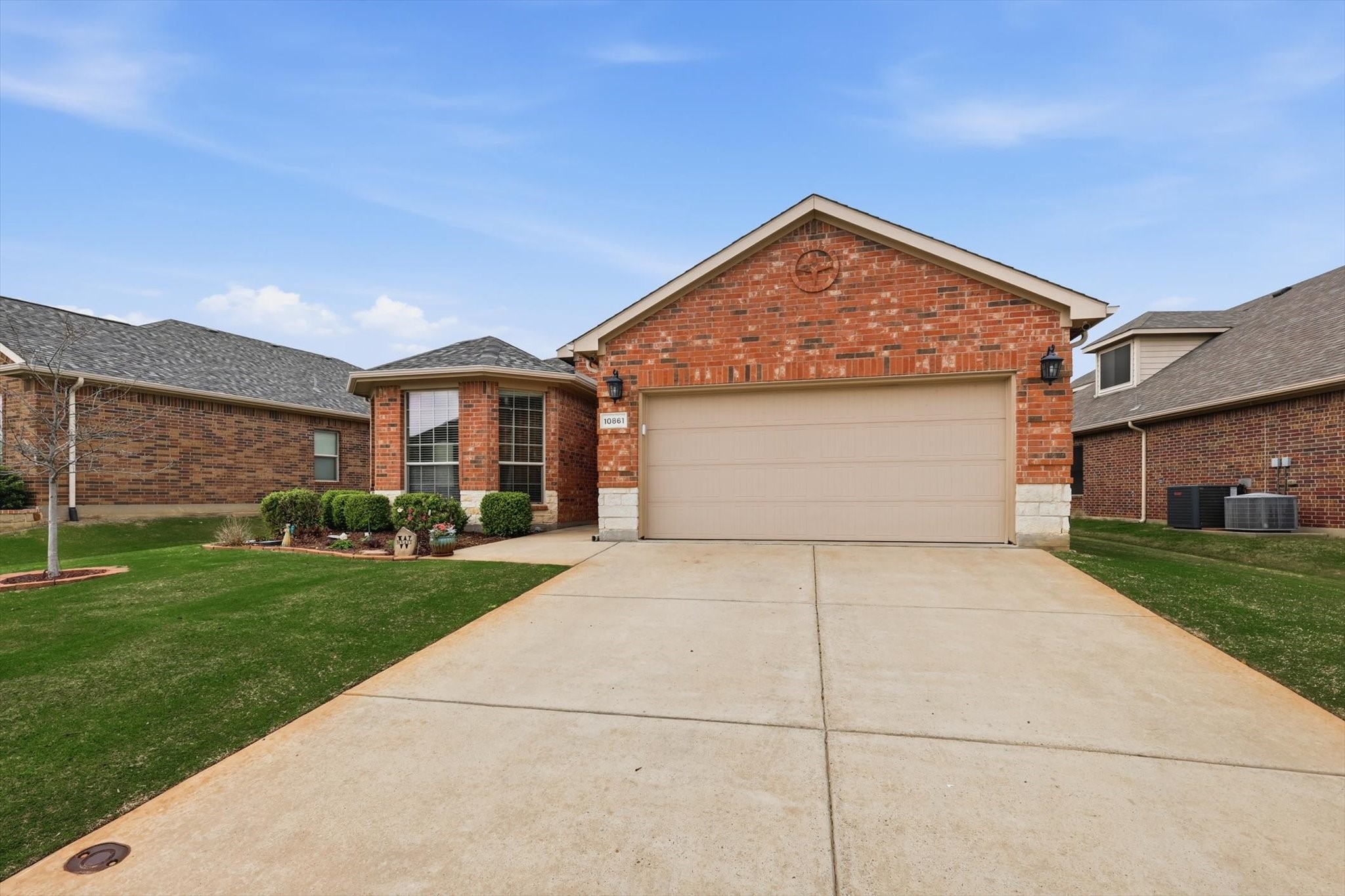 10861 Irish Glen Trail Fort Worth TX 76052