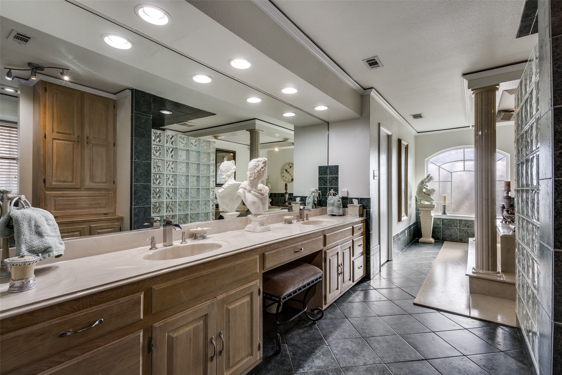 2525 Canyon Creek Drive Sherman TX 75092