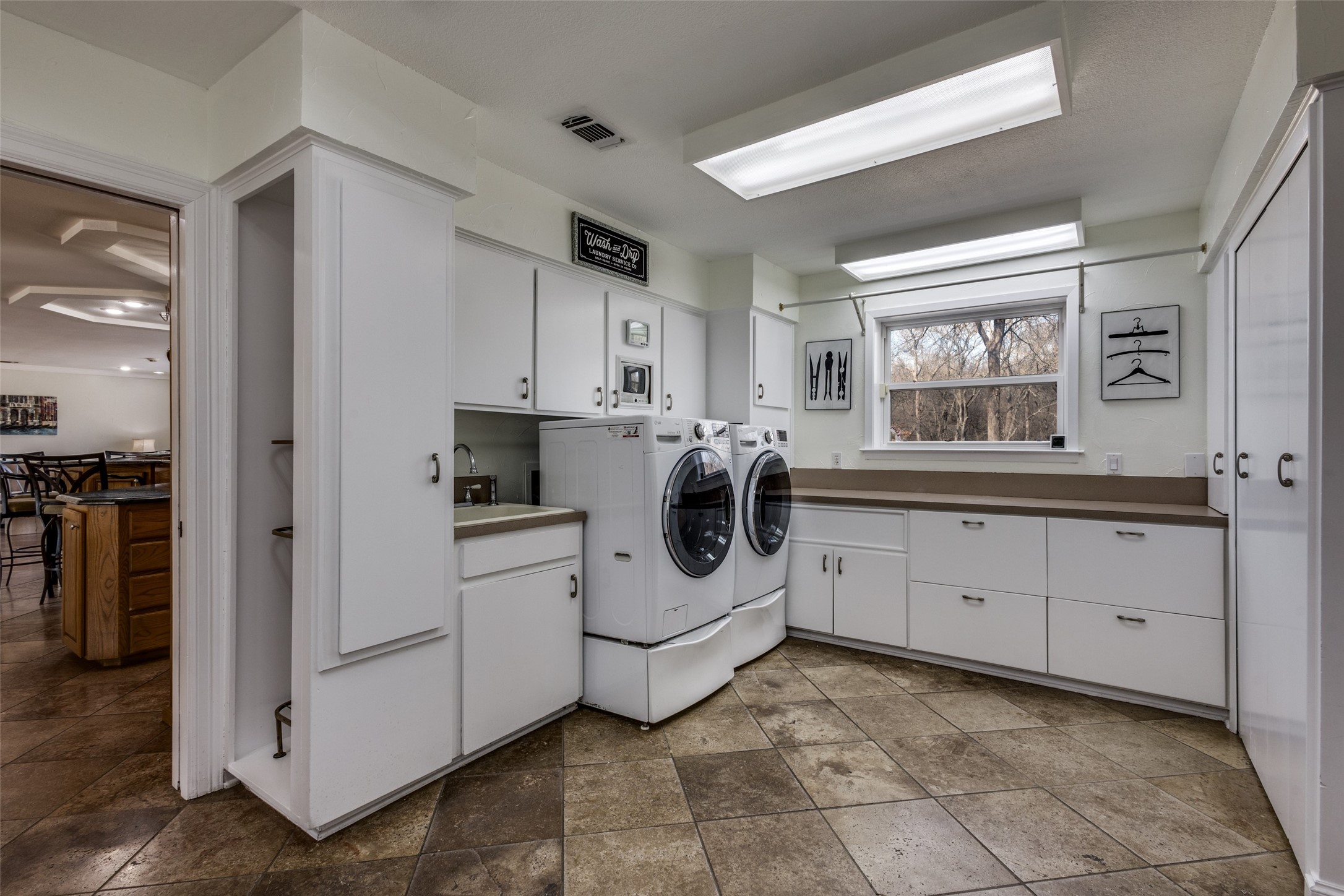 2525 Canyon Creek Drive Sherman TX 75092