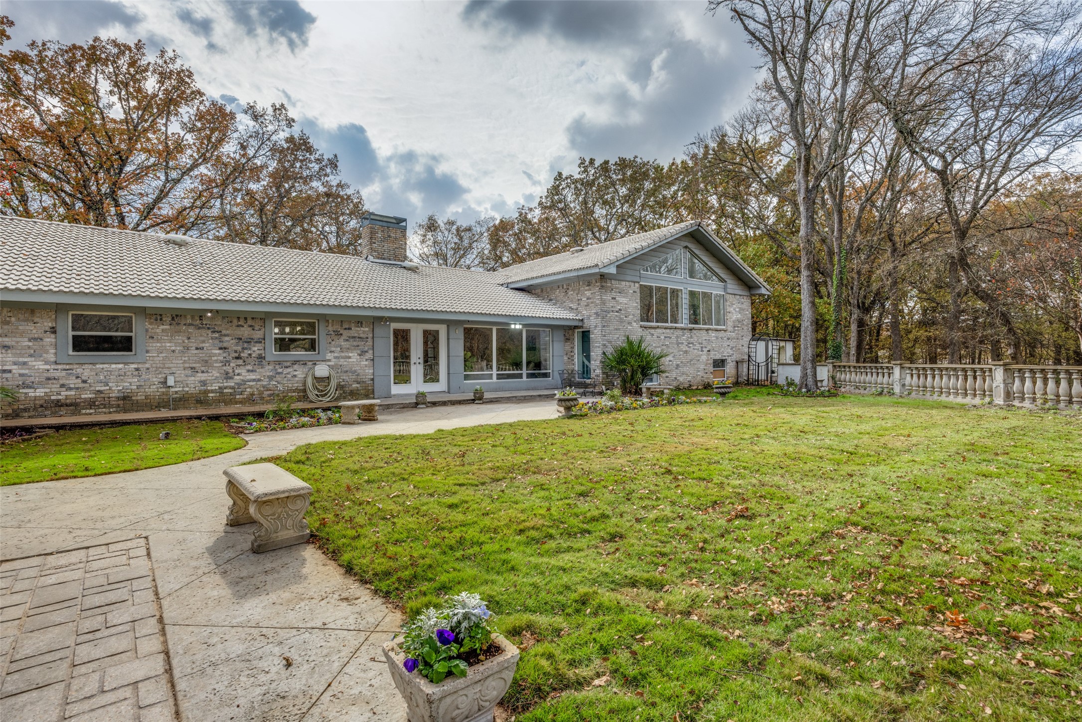 2525 Canyon Creek Drive Sherman TX 75092