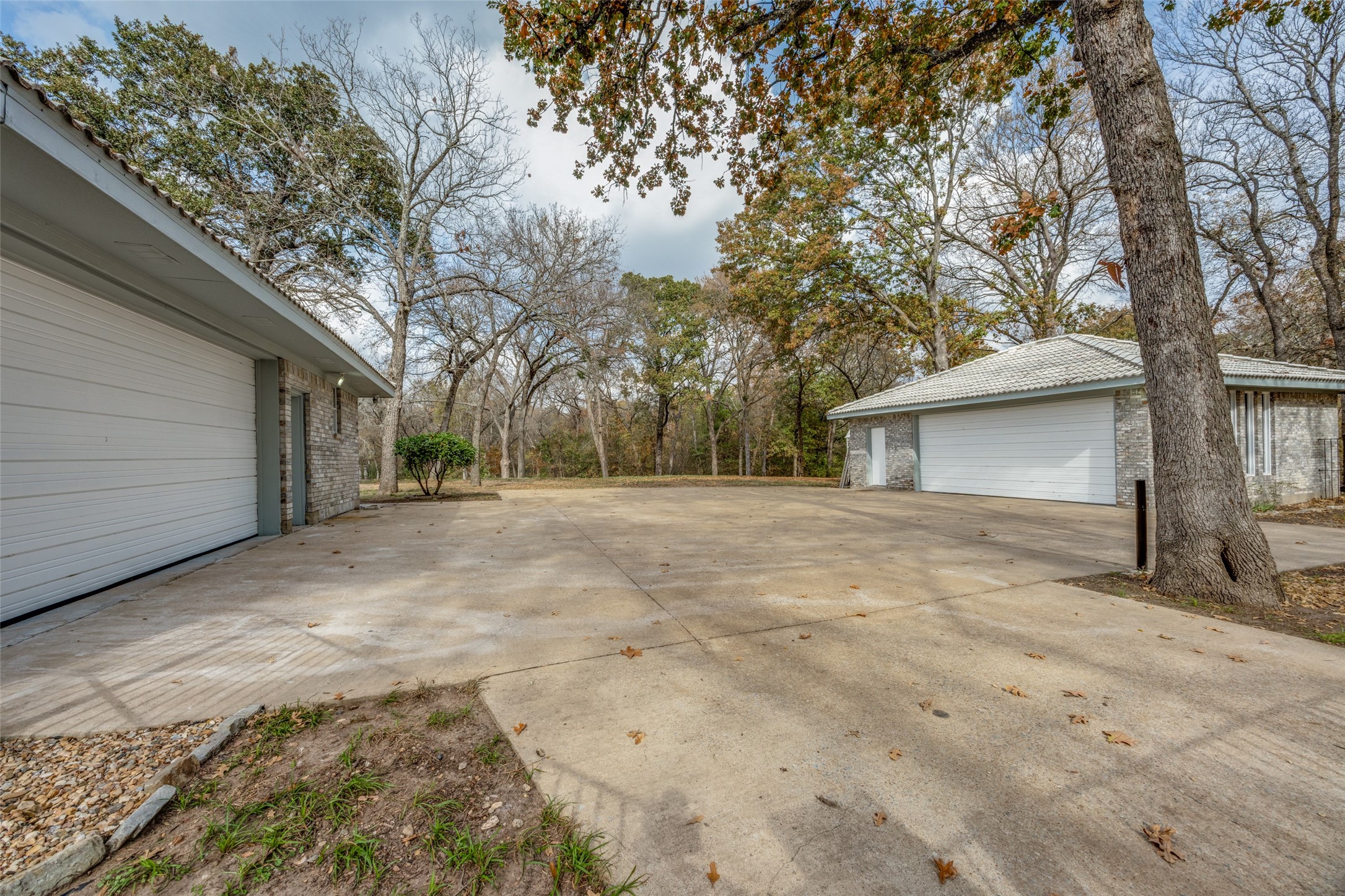 2525 Canyon Creek Drive Sherman TX 75092