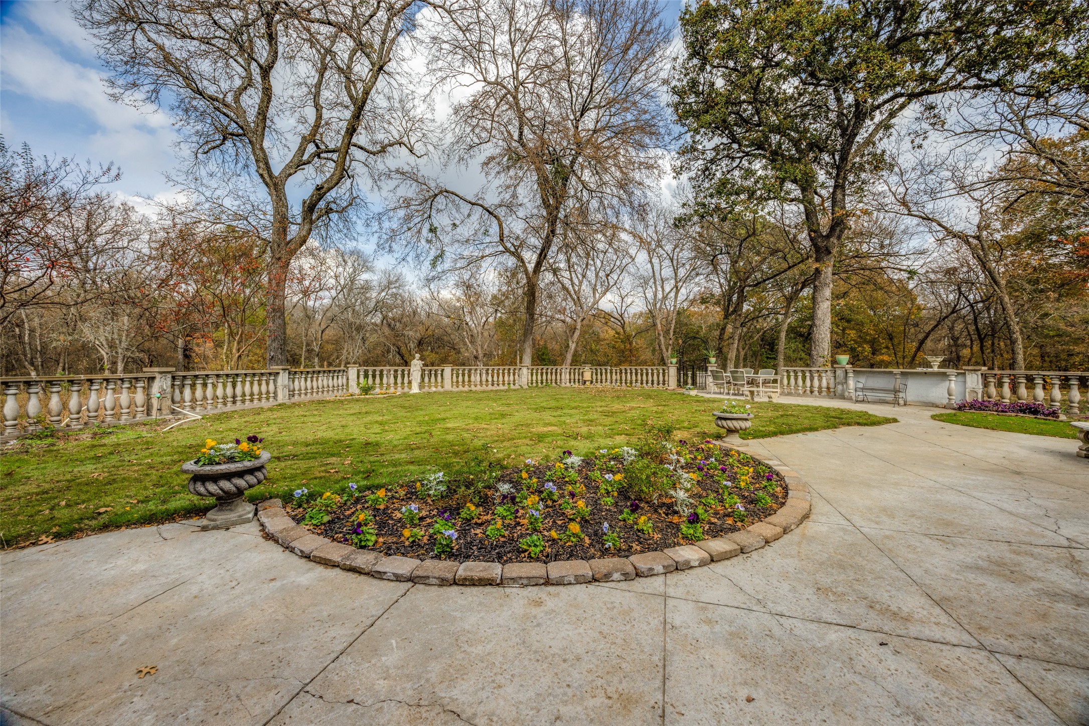 2525 Canyon Creek Drive Sherman TX 75092