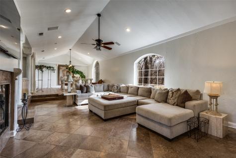 2525 Canyon Creek Drive Sherman TX 75092