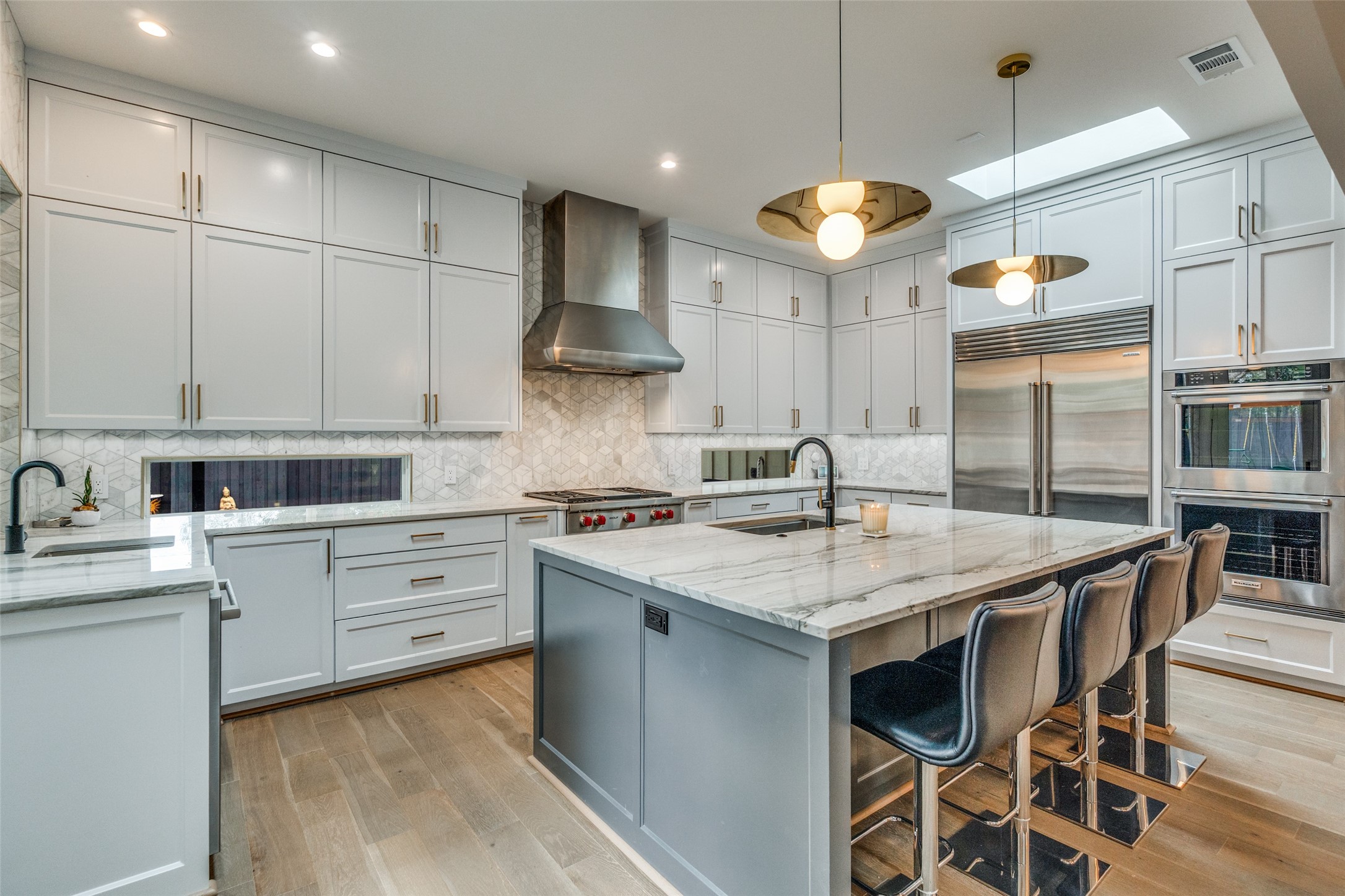 4034 Alta Vista Lane Dallas TX 75229