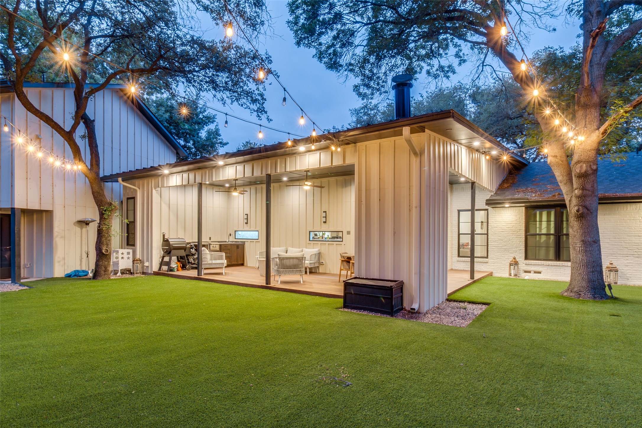 4034 Alta Vista Lane Dallas TX 75229