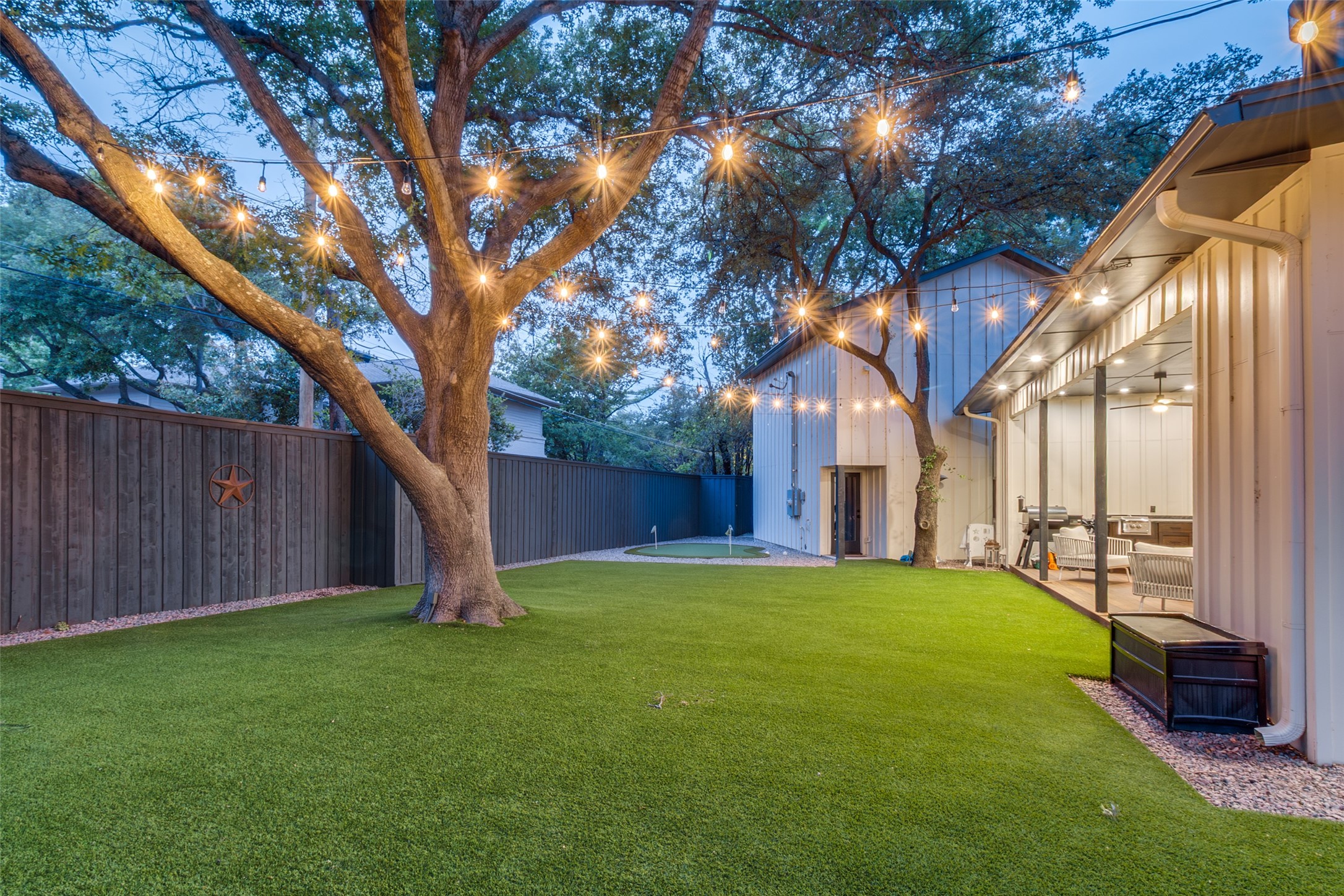 4034 Alta Vista Lane Dallas TX 75229