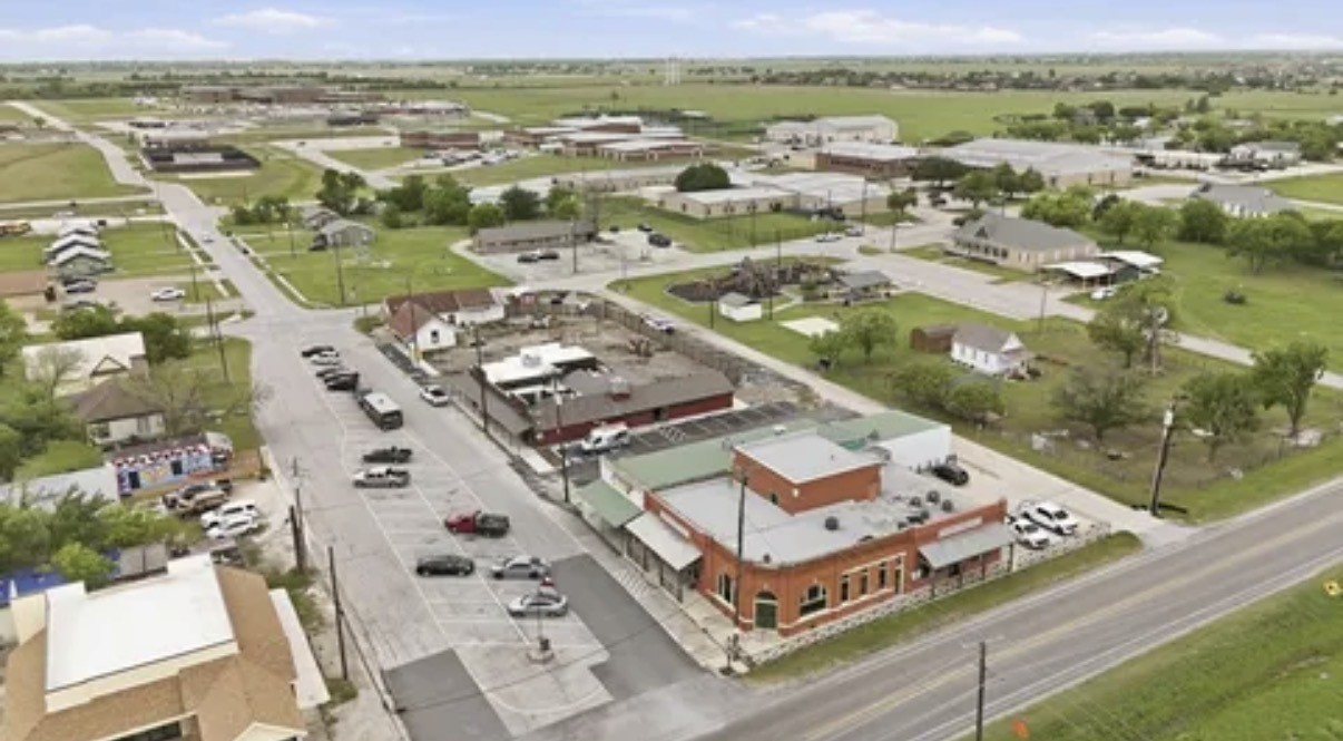 104 N Frederick Street Ponder TX 76259