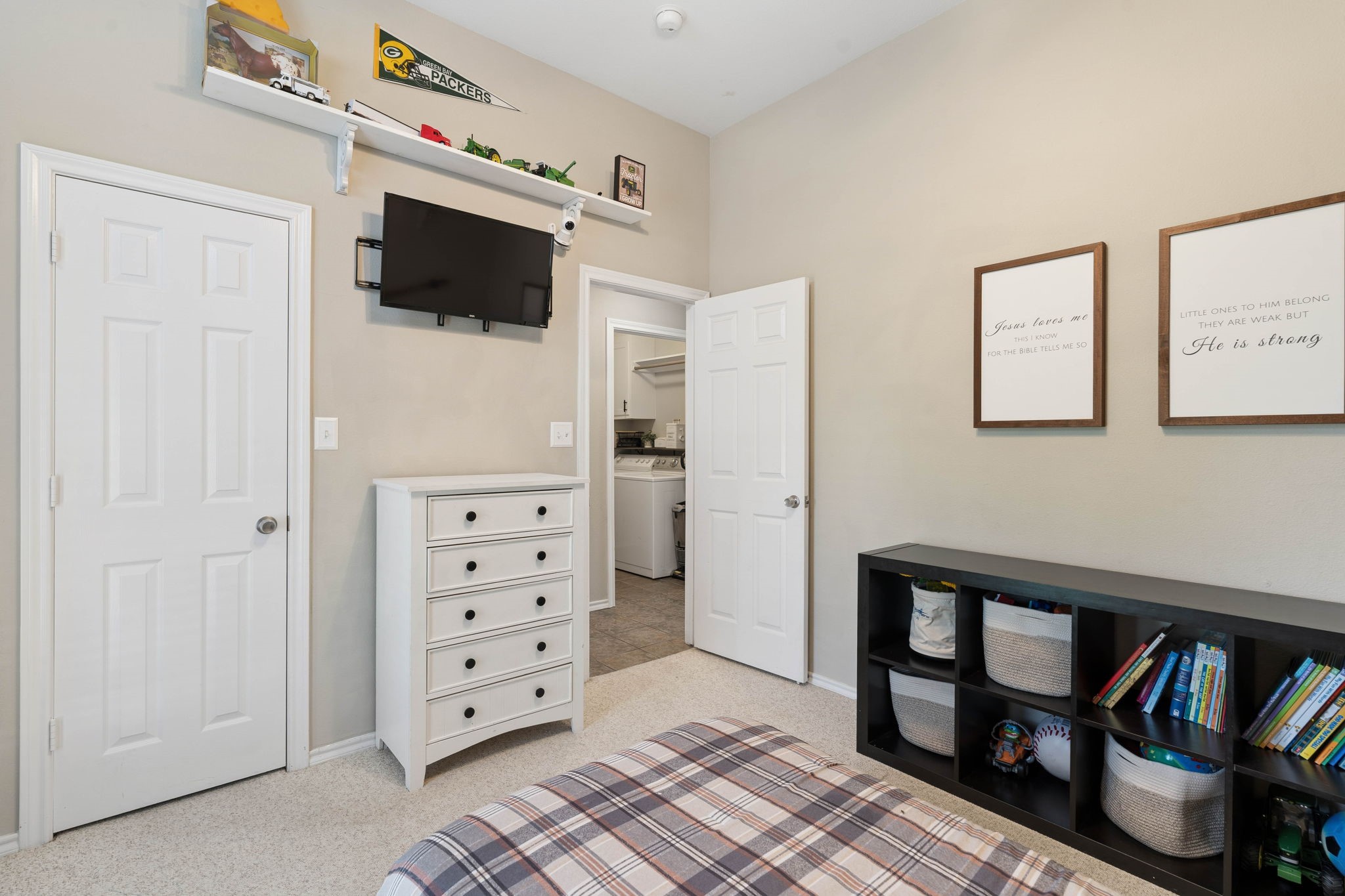 104 N Frederick Street Ponder TX 76259