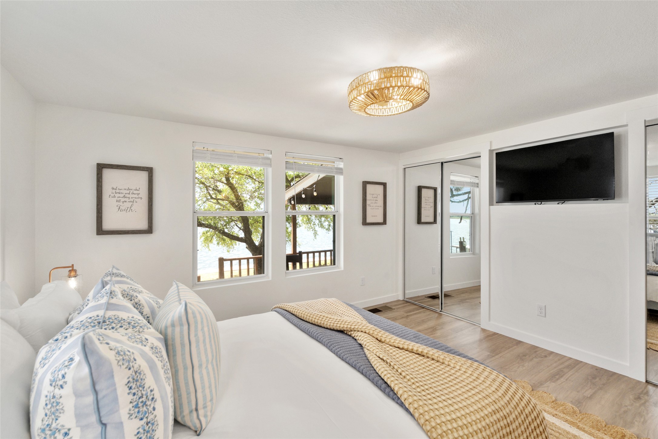 167 Shoreline Drive Malakoff TX 75148