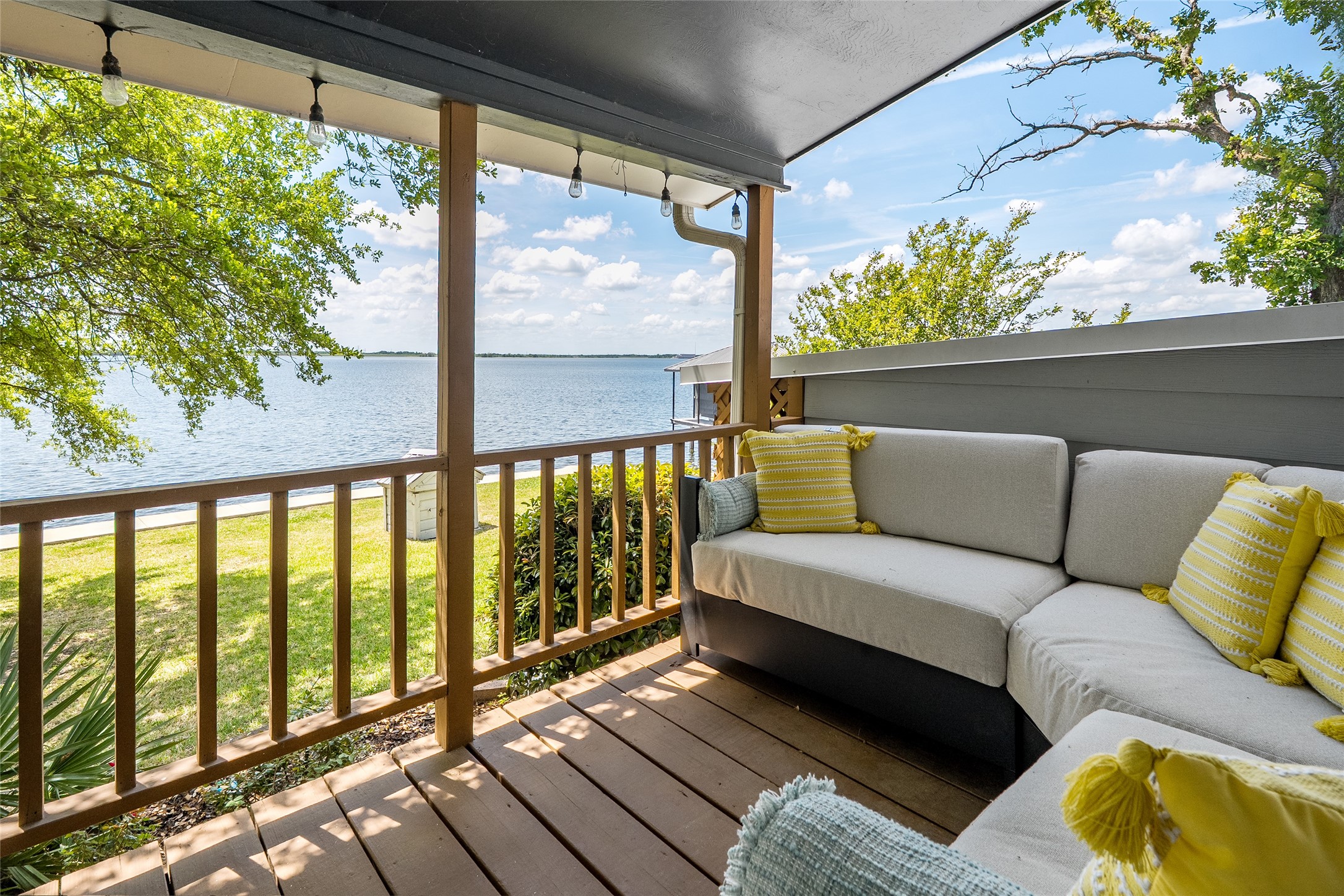 167 Shoreline Drive Malakoff TX 75148
