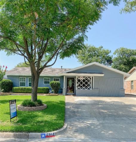 2813 W Fuller Avenue Fort Worth TX 76133