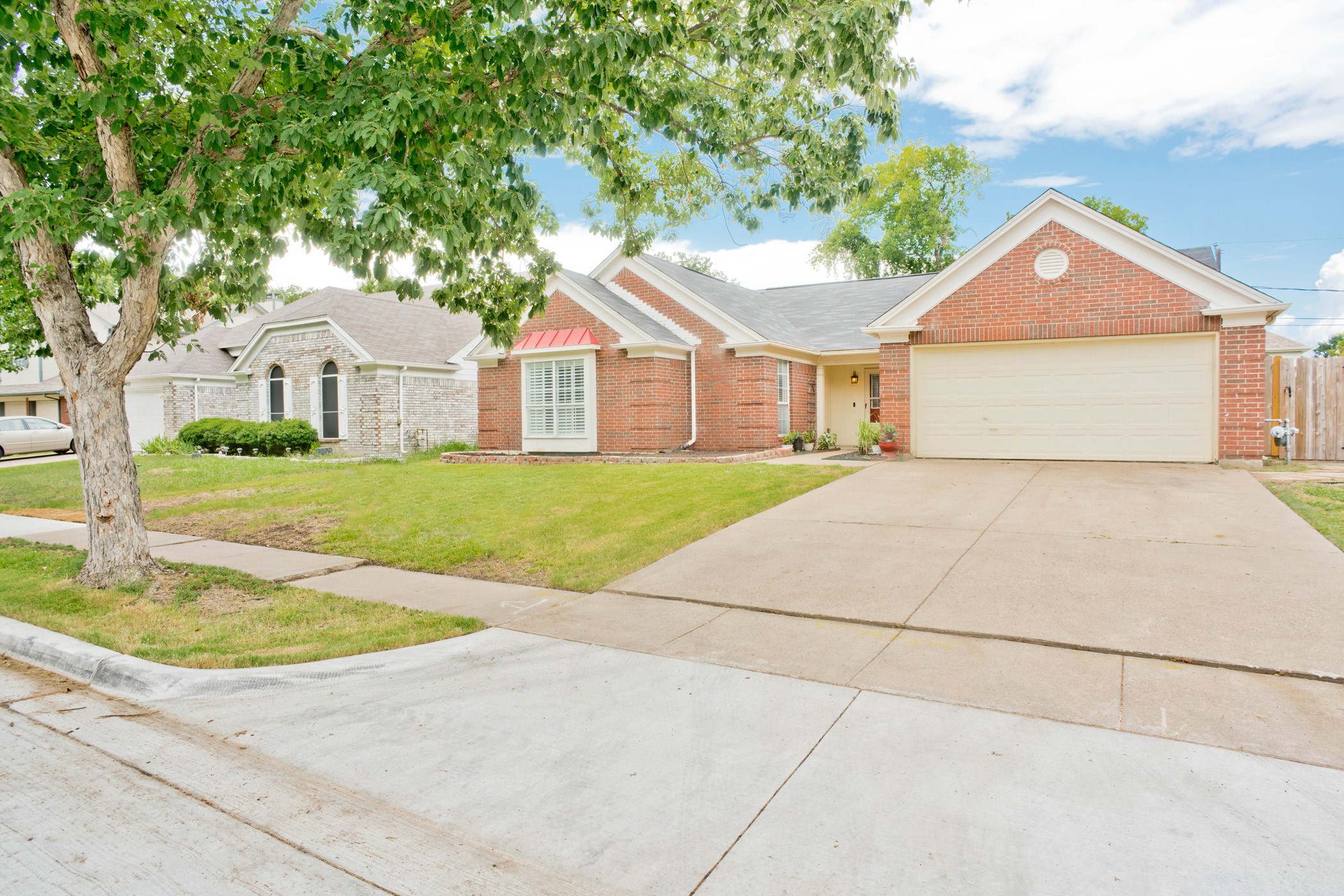 4442 Cabot Drive Grand Prairie TX 75052
