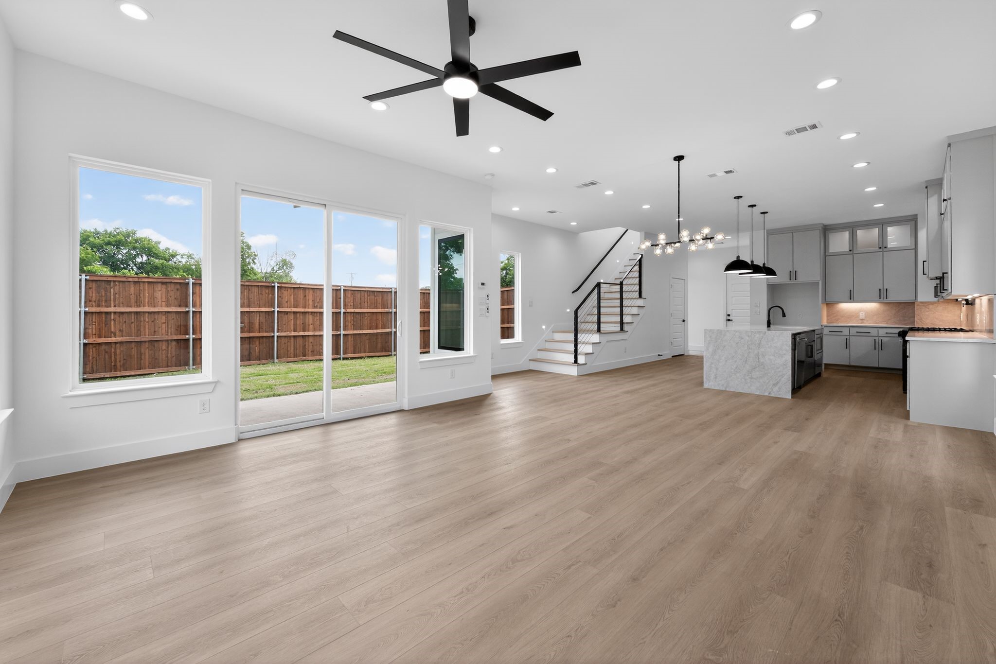 2633 Peabody Avenue Dallas TX 75215