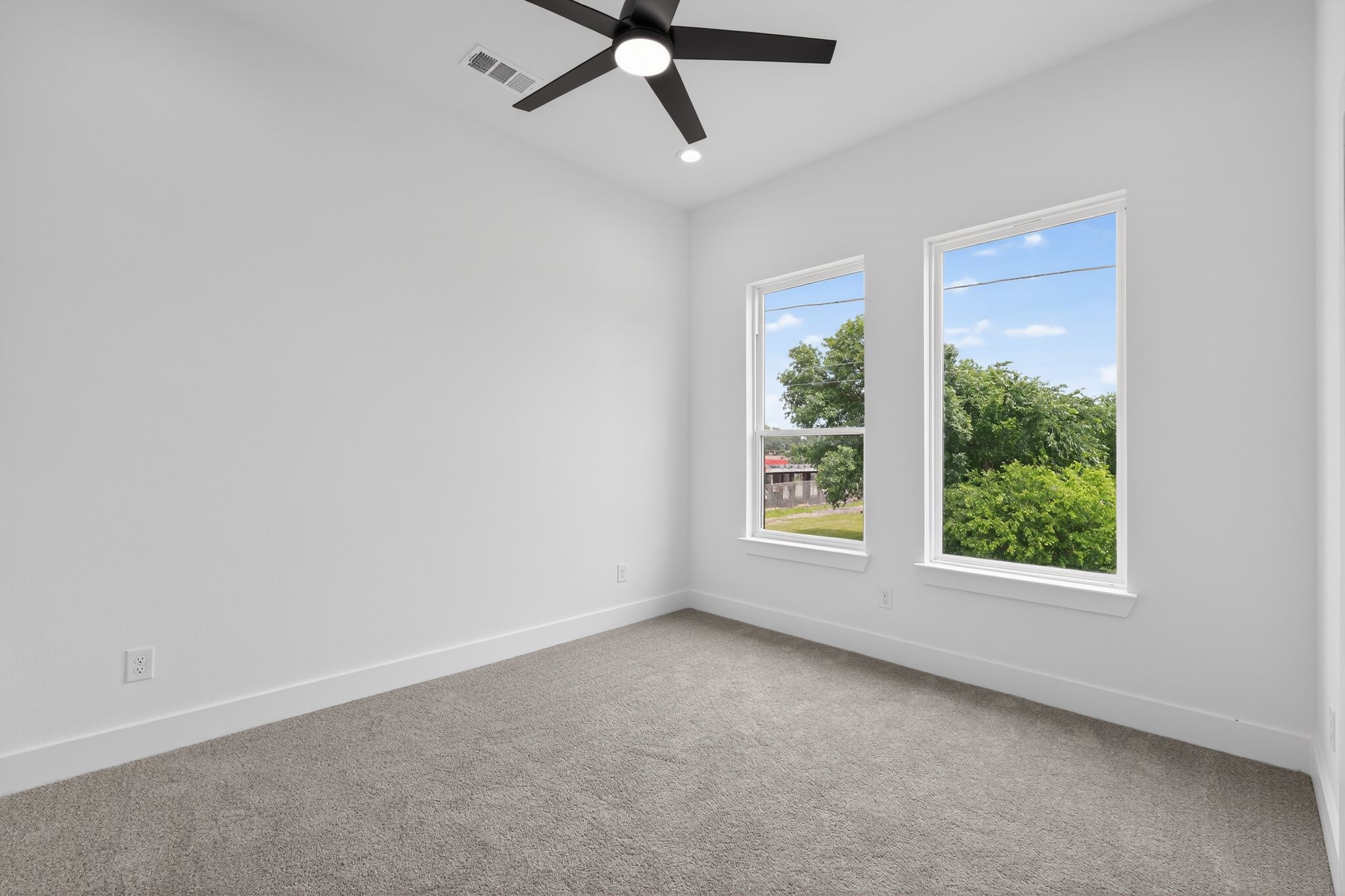 2633 Peabody Avenue Dallas TX 75215