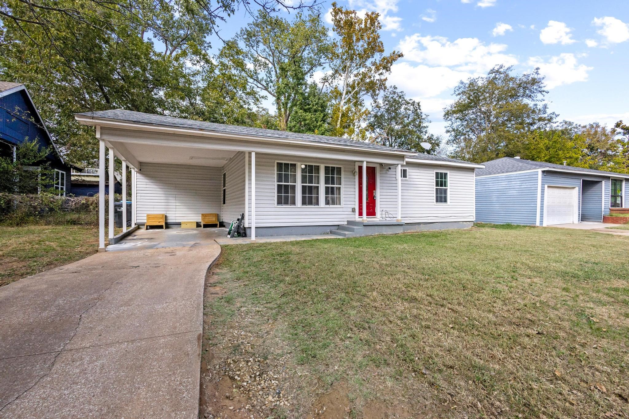 1221 W Crawford Street Denison TX 75020