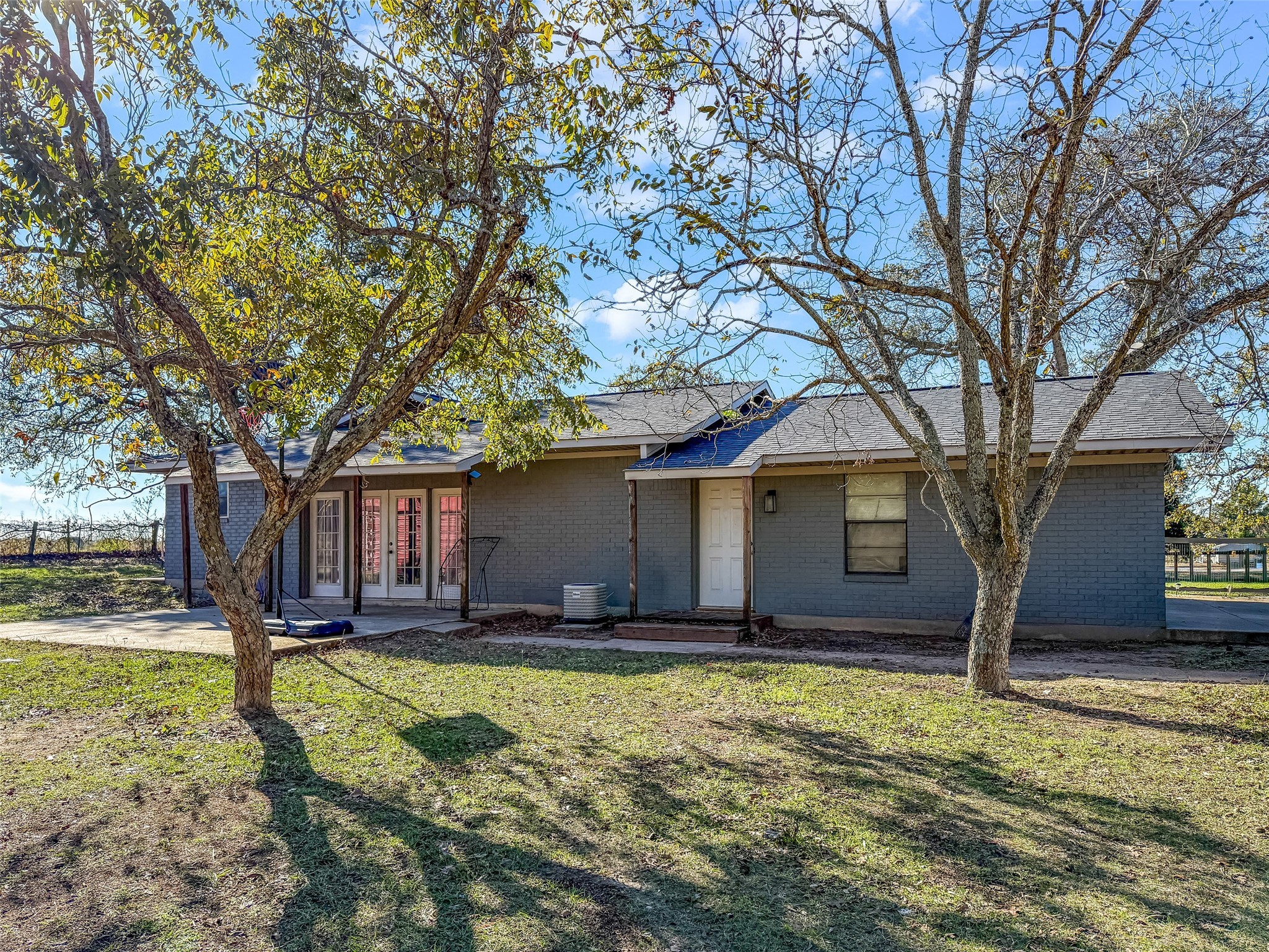8090 County Road 4528 Palestine TX 75803