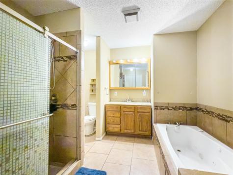 8090 County Road 4528 Palestine TX 75803