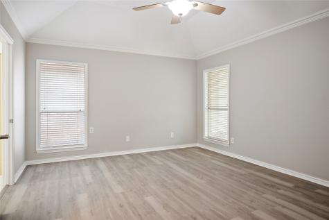 3216 Village Oak Drive Arlington TX 76017